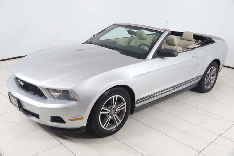 2011 Ford Mustang V6 Premium