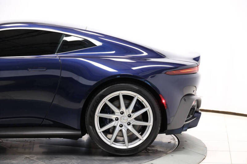 2019 Aston Martin Vantage