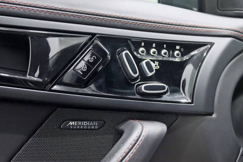 2018 Jaguar F-TYPE R