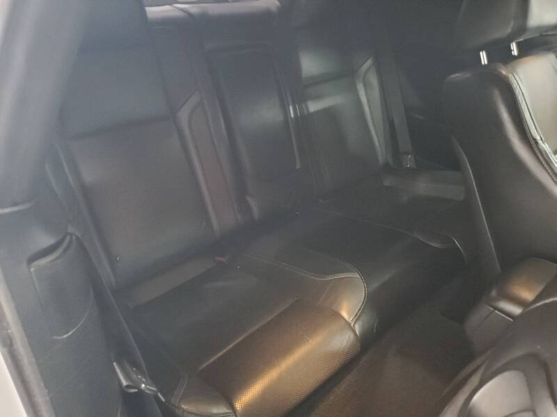 2015 Dodge Challenger SXT Plus