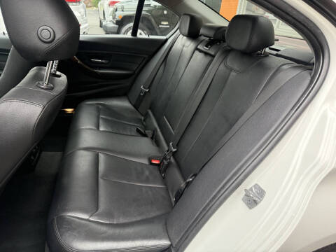 2015 BMW 3 Series 328i xDrive