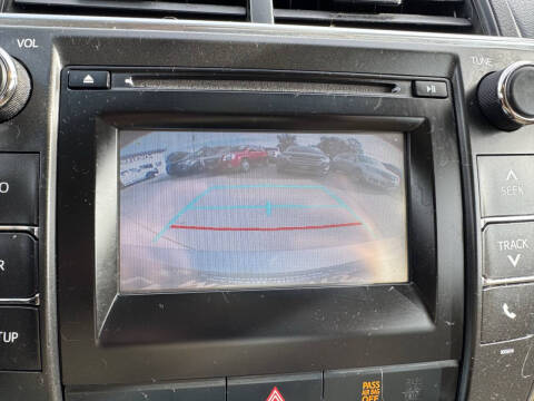 2017 Toyota Camry LE