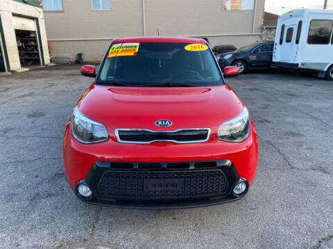 2016 Kia Soul +
