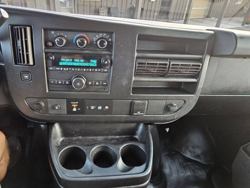 2018 Chevrolet Express 2500