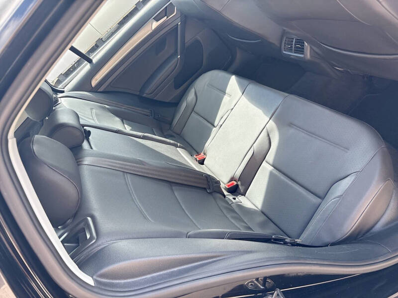 2015 Volkswagen Golf TSI S