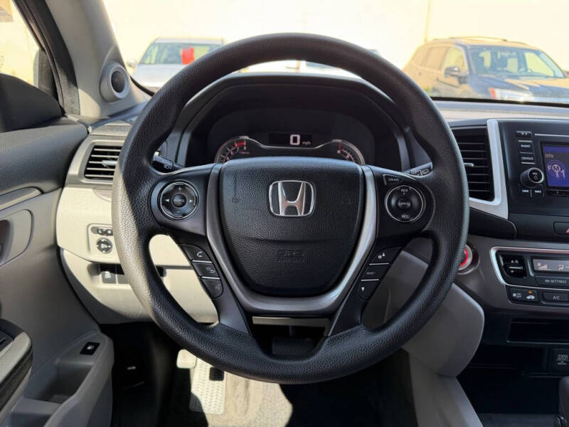 2016 Honda Pilot LX