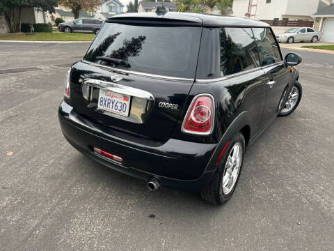 2013 MINI Hardtop Cooper