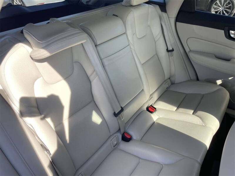 2020 Volvo XC60 T5 Inscription