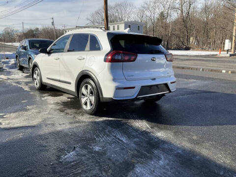 2017 Kia Niro LX