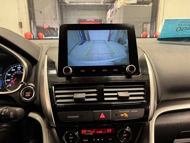 2025 Mitsubishi Eclipse Cross SE