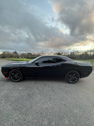 2021 Dodge Challenger SXT