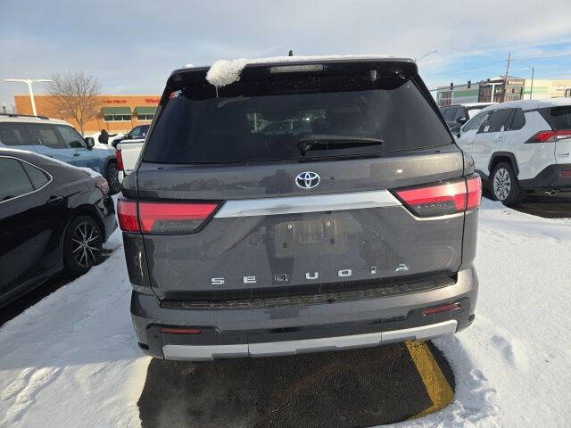 2023 Toyota Sequoia Capstone