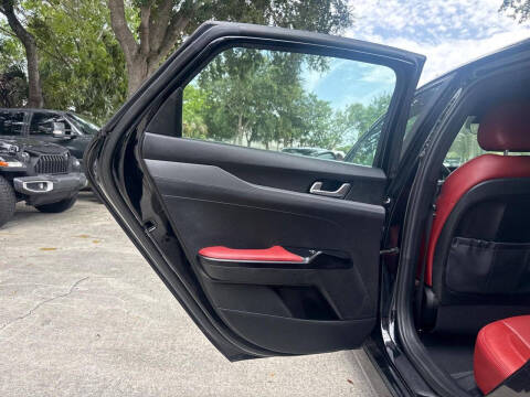 2023 Kia K5