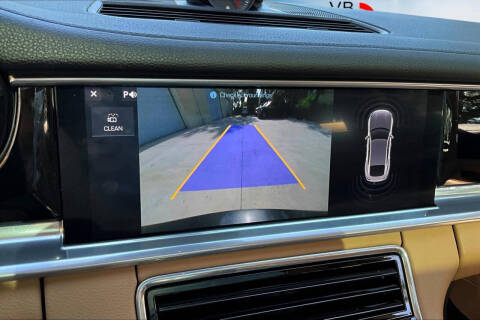 2018 Porsche Panamera