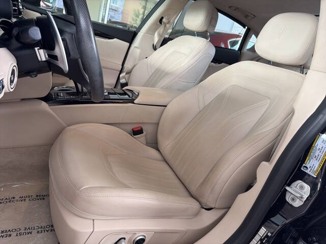 2022 Maserati Quattroporte Modena Q4