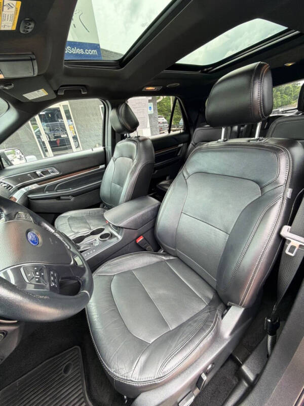 2017 Ford Explorer Limited