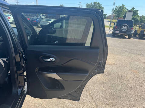 2020 Jeep Cherokee Latitude