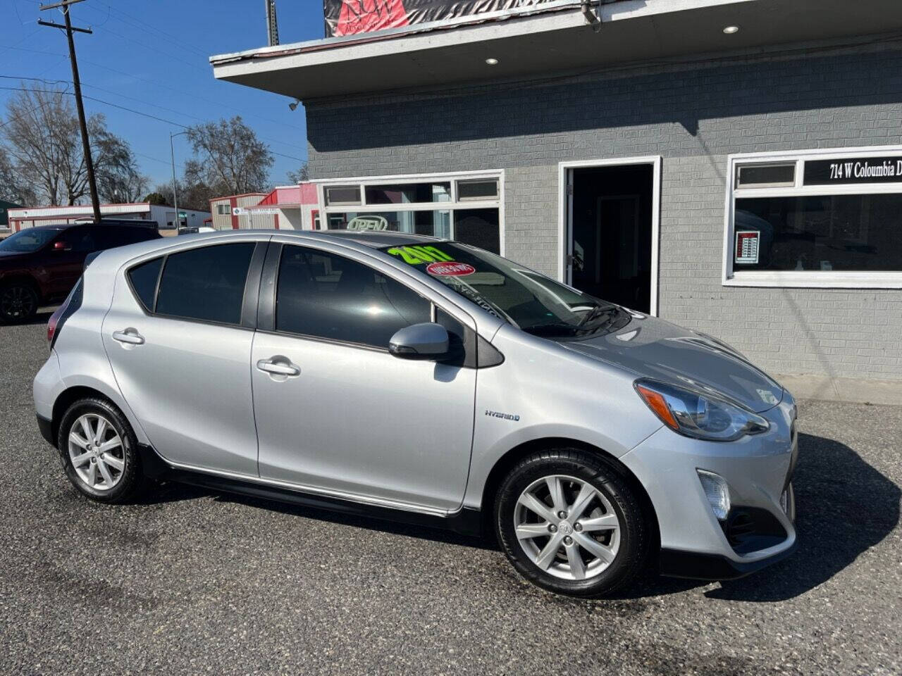 2017 Toyota Prius c for sale at NCW AUTO GROUP in Kennewick, WA