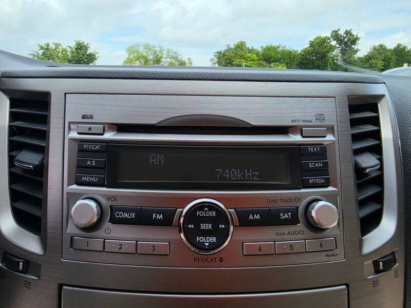 2011 Subaru Outback 2.5i Premium