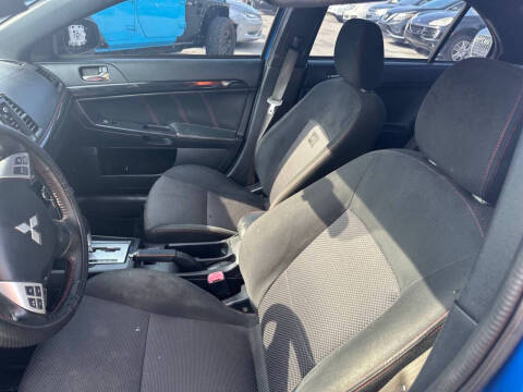 2017 Mitsubishi Lancer LE