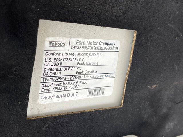 2019 Ford Taurus SEL