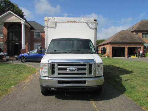 2015 Ford E-Series E-350 SD