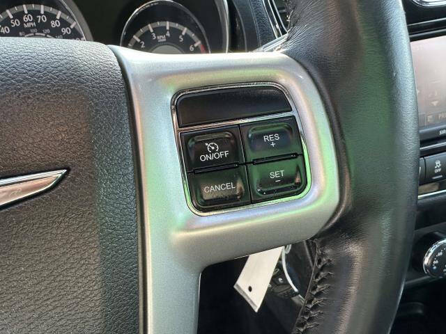 2013 Chrysler 200 Limited