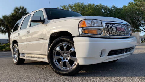 2006 GMC Yukon for sale at PennSpeed in New Smyrna Beach FL