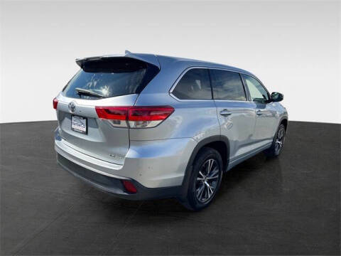 2017 Toyota Highlander LE Plus