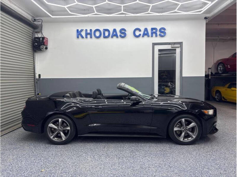 2016 Ford Mustang V6