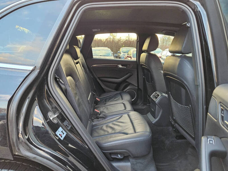 2016 Audi Q5 2.0T quattro Premium Plus