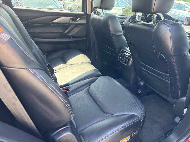 2023 Mazda CX-9 Touring Plus