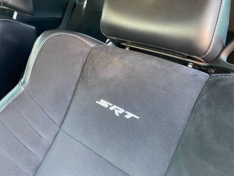 2015 Dodge Challenger SRT 392