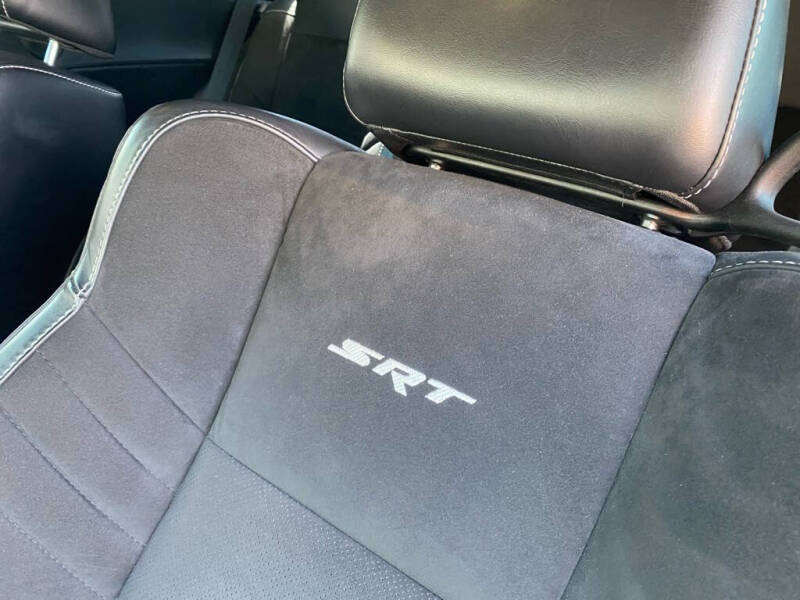 2015 Dodge Challenger SRT 392