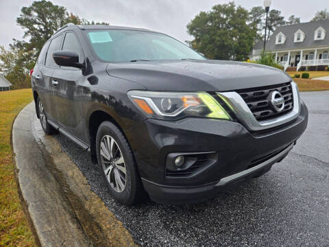 2018 Nissan Pathfinder SV