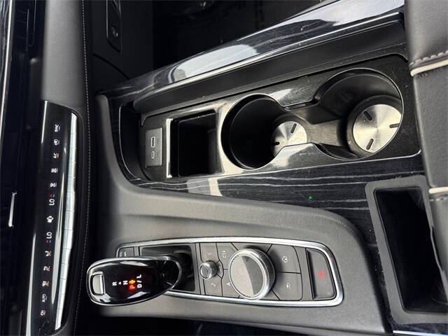 2023 Cadillac Escalade ESV Sport