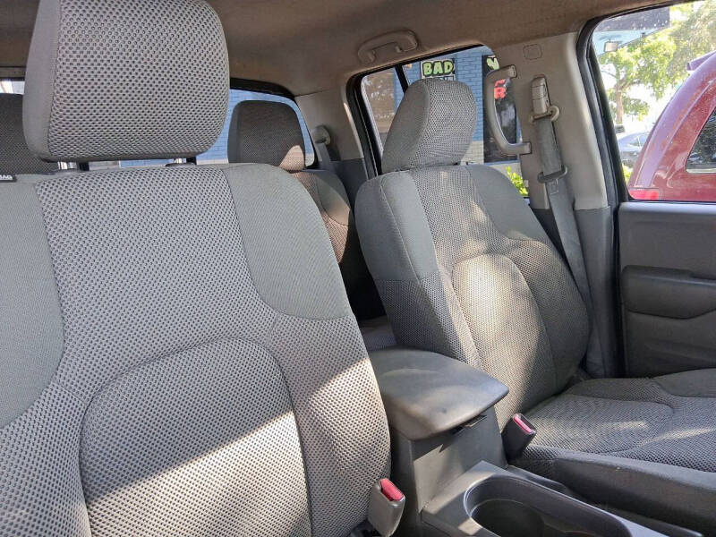 2017 Nissan Frontier S