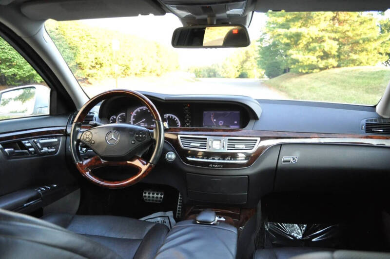 2013 Mercedes-Benz S-Class S 550 4MATIC