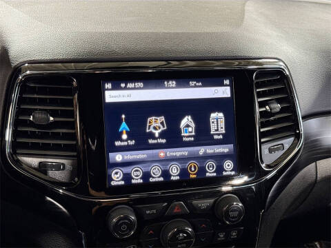 2020 Jeep Grand Cherokee Laredo E