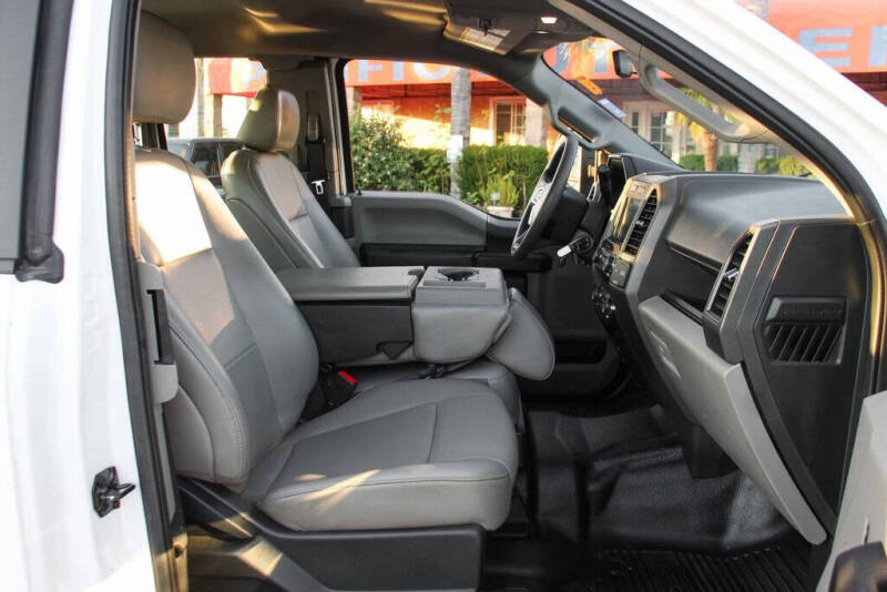 2022 Ford F-350 Super Duty XL