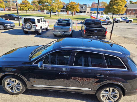 2020 Audi Q7 quattro Premium Plus 55 TFSI