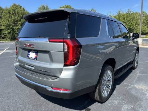 2025 GMC Yukon Elevation