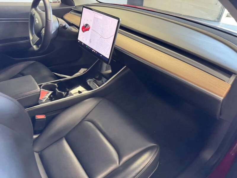 2020 Tesla Model 3 Performance