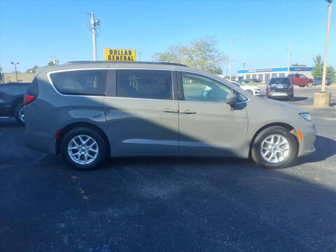 2022 Chrysler Pacifica Touring L