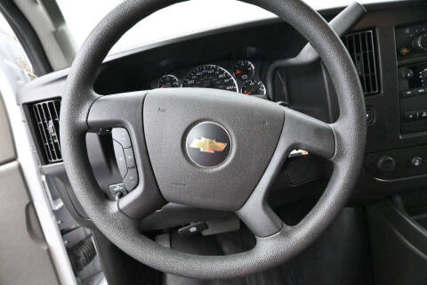 2024 Chevrolet Express 2500