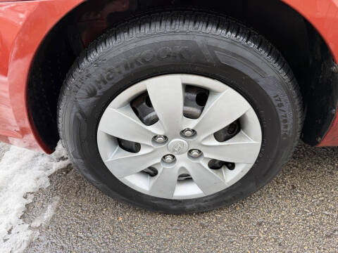 2009 Hyundai Accent GS