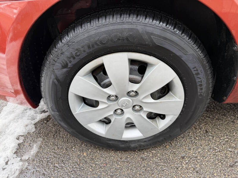 2009 Hyundai Accent GS