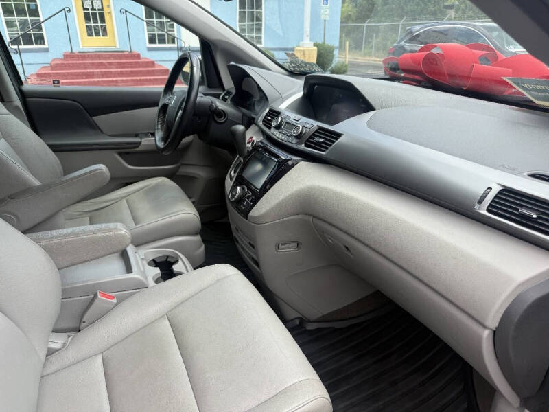 2017 Honda Odyssey EX-L w/RES