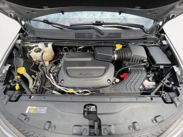 2021 Chrysler Voyager LX