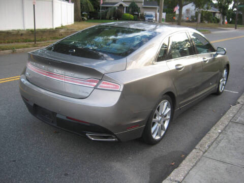 2016 Lincoln MKZ